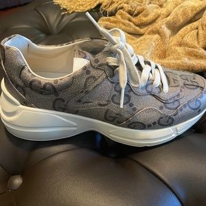 Gucci sneakers